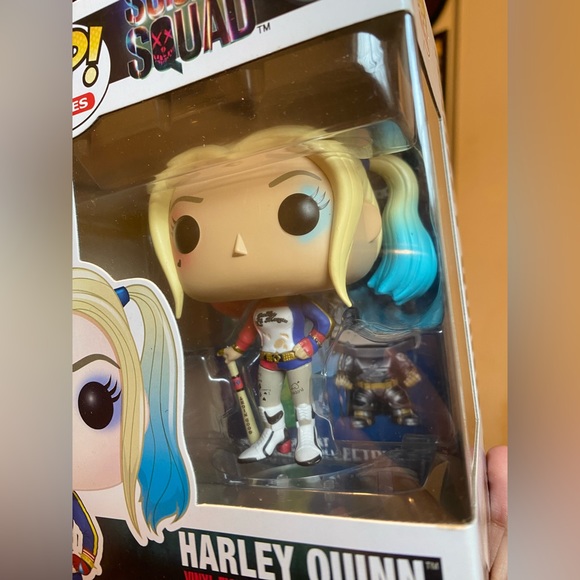 Funko Pop Figure - Picture 2 of 5